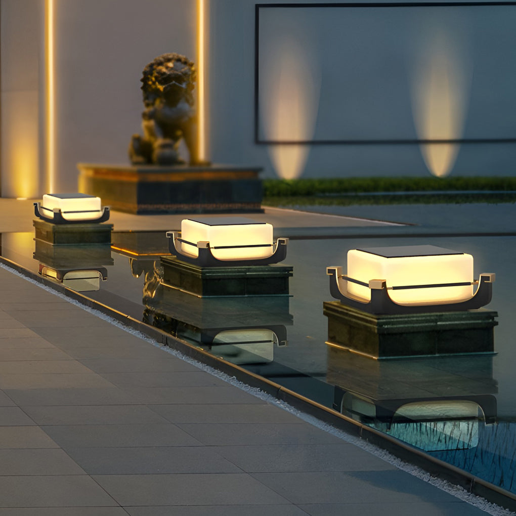 Modern Solar Outdoor Post Light Waterproof LED Fence Deck Lighting