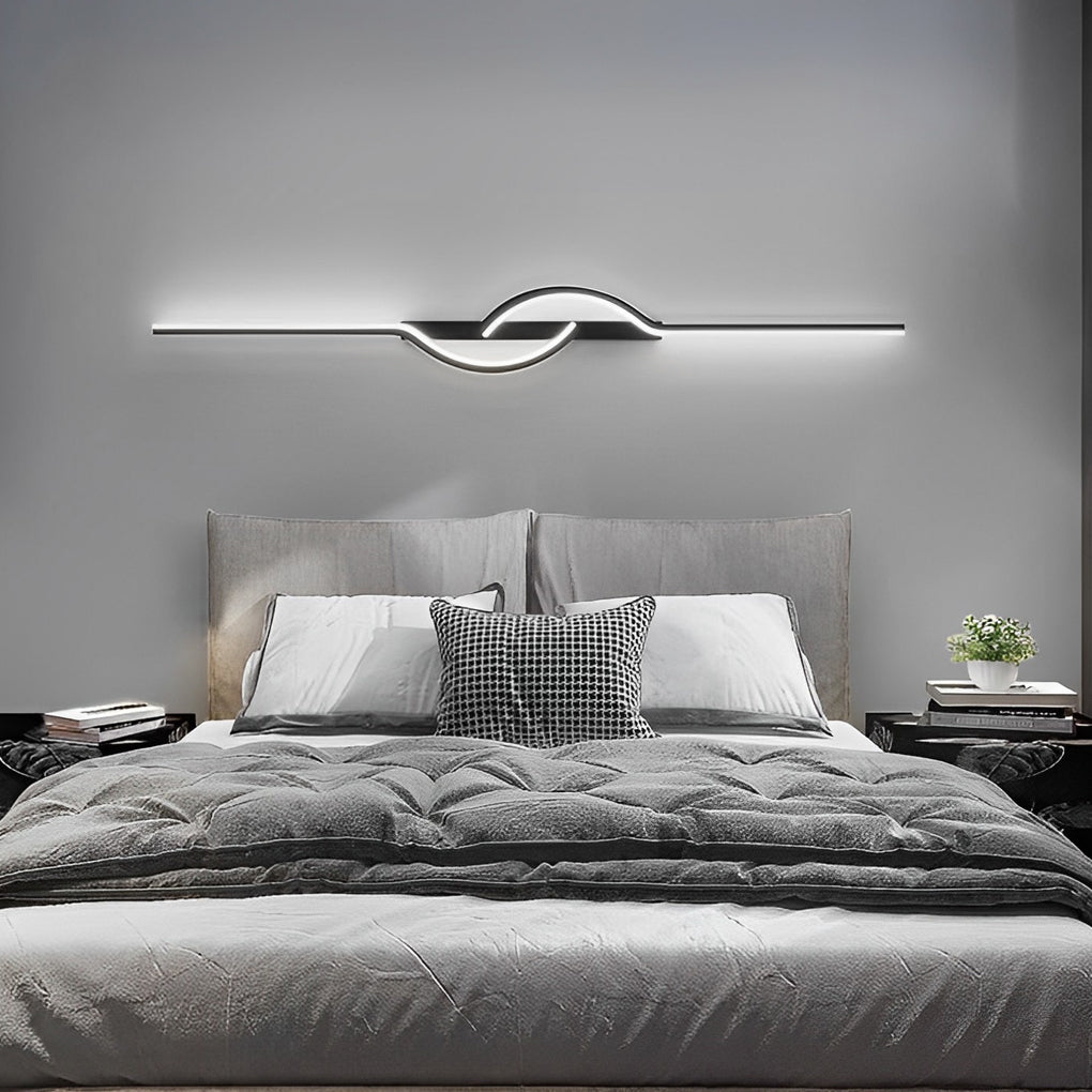 Modern Black LED Strip Wall Light with Stepless Dimming
