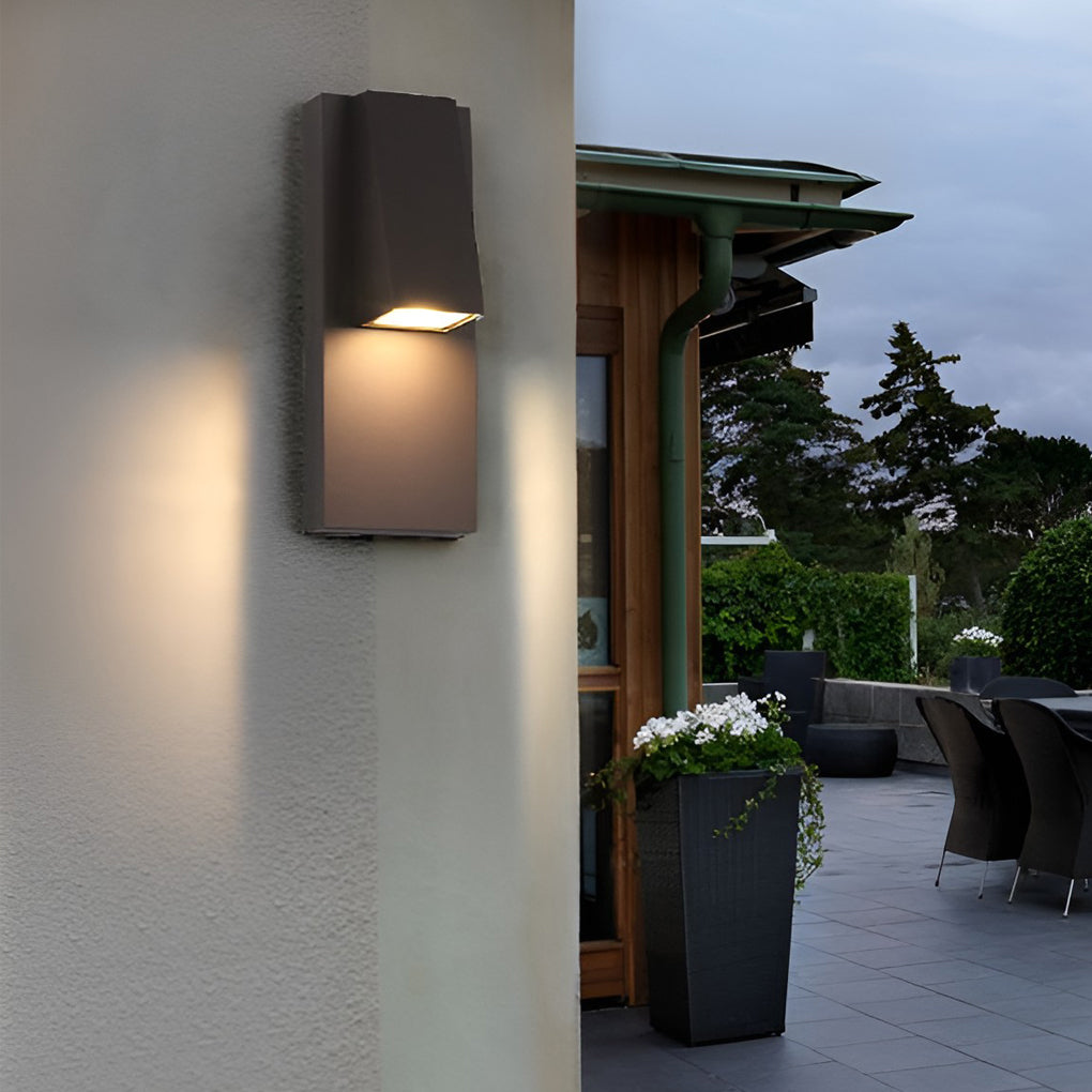 Rectangular LED Outdoor Wall Light - Modern Black Aluminum