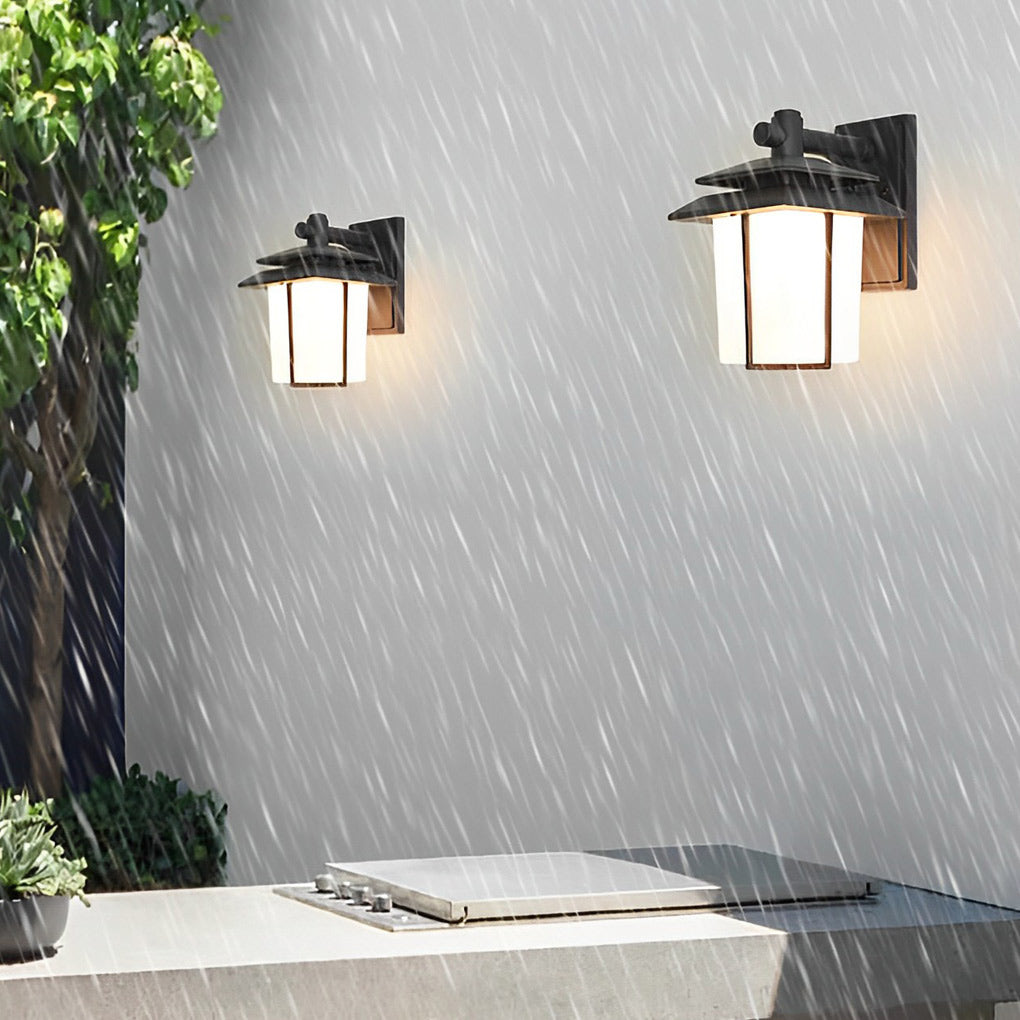 Waterproof Die-Cast Aluminum Outdoor Wall Sconce with Glass Shade