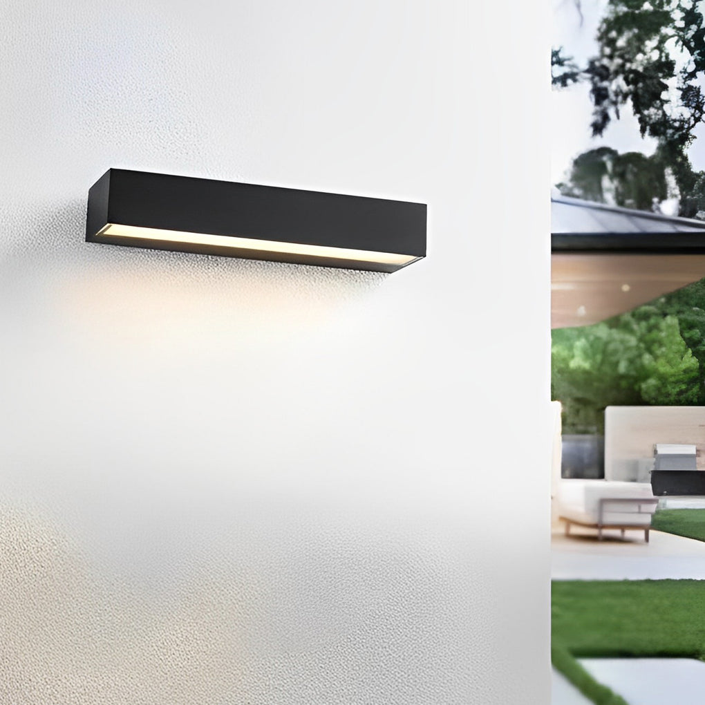 Modern Linear Outdoor Wall Light - Aluminum IP65 Waterproof LED