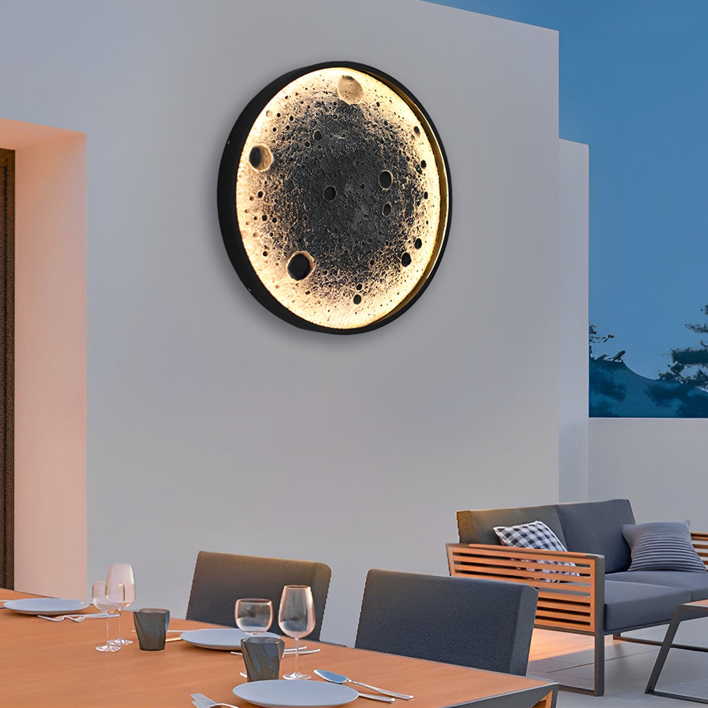 Modern Moon LED Outdoor Wall Light - Waterproof Aluminum Fixture