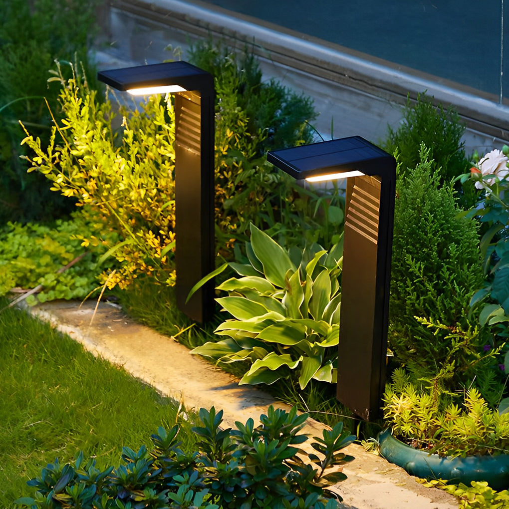 Solar LED Outdoor Lawn Light with Auto On/Off Smart Sensor