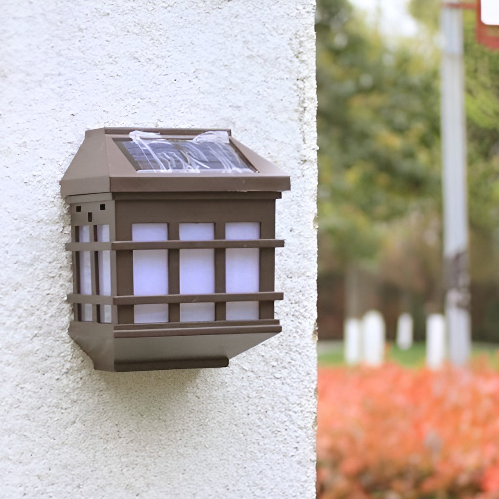Solar Motion Sensor LED Outdoor Wall Light with Auto Light Control