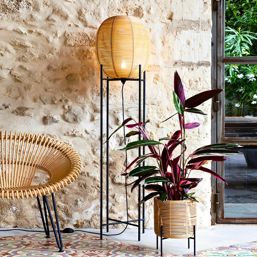Rattan Floor Lamp with Black Metal Frame – Modern Rustic Design