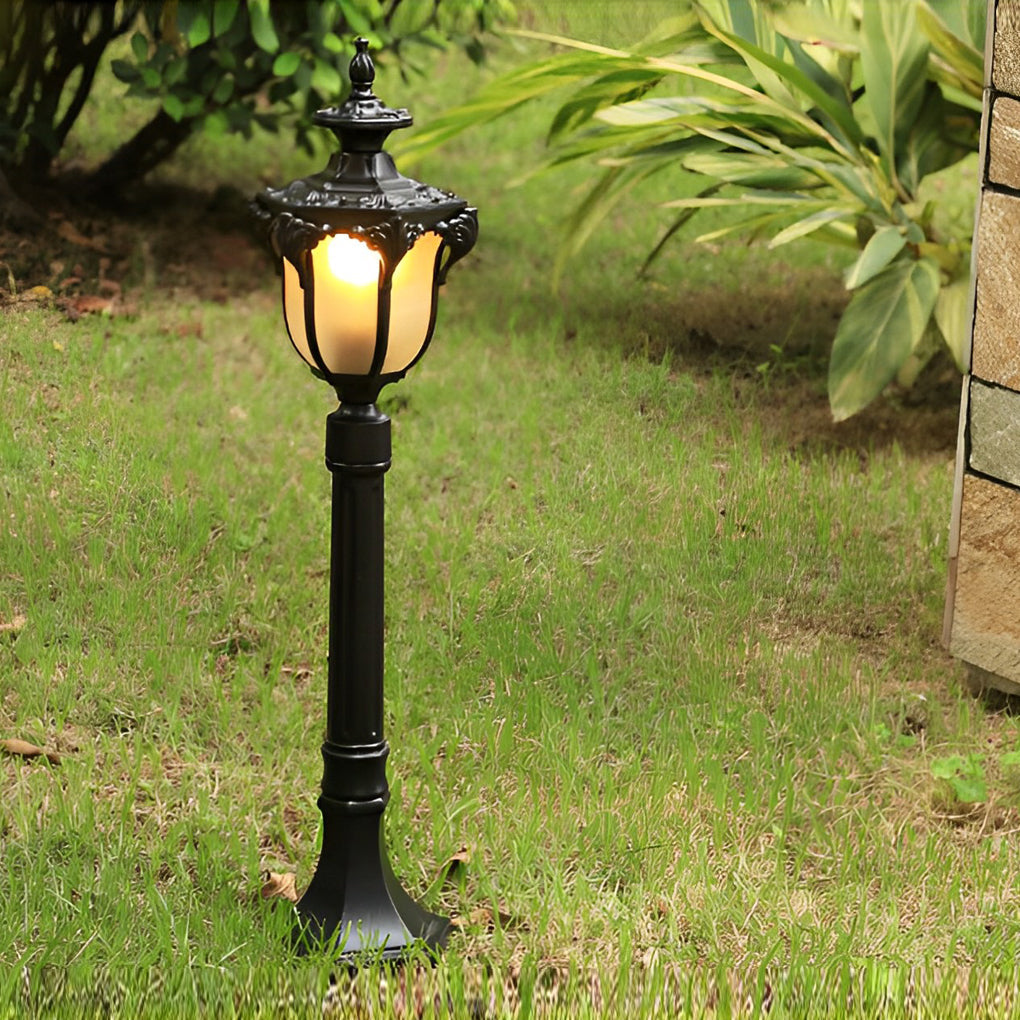 Industrial Outdoor Pathway Lamp Post - Die-Cast Aluminum & Glass