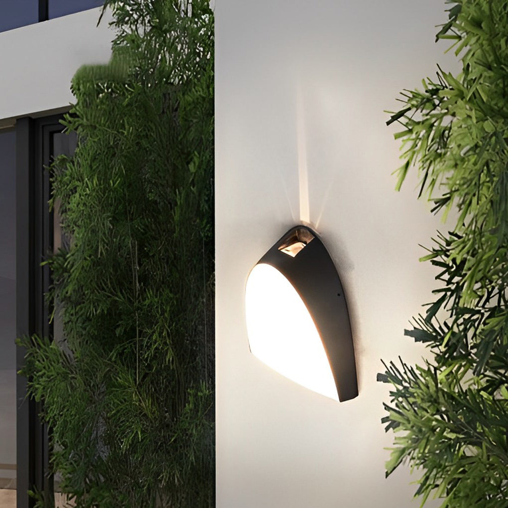 Modern Black Aluminum Outdoor Wall Sconce with LED Light
