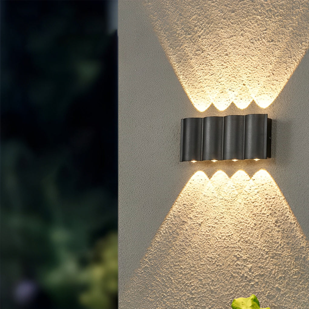 Modern Wave LED Outdoor Wall Light - Waterproof Aluminum Sconce