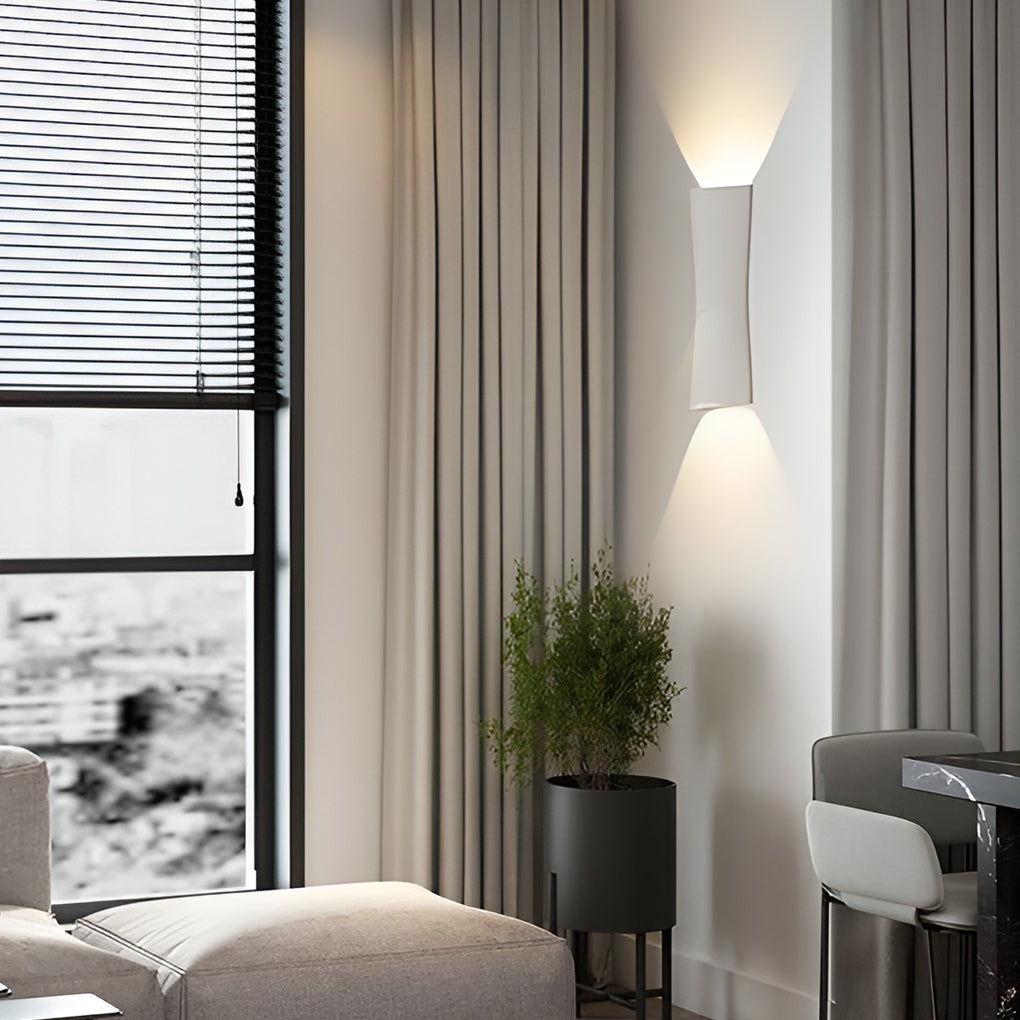 Modern LED Up Down Wall Light Waterproof Aluminum Outdoor Sconce