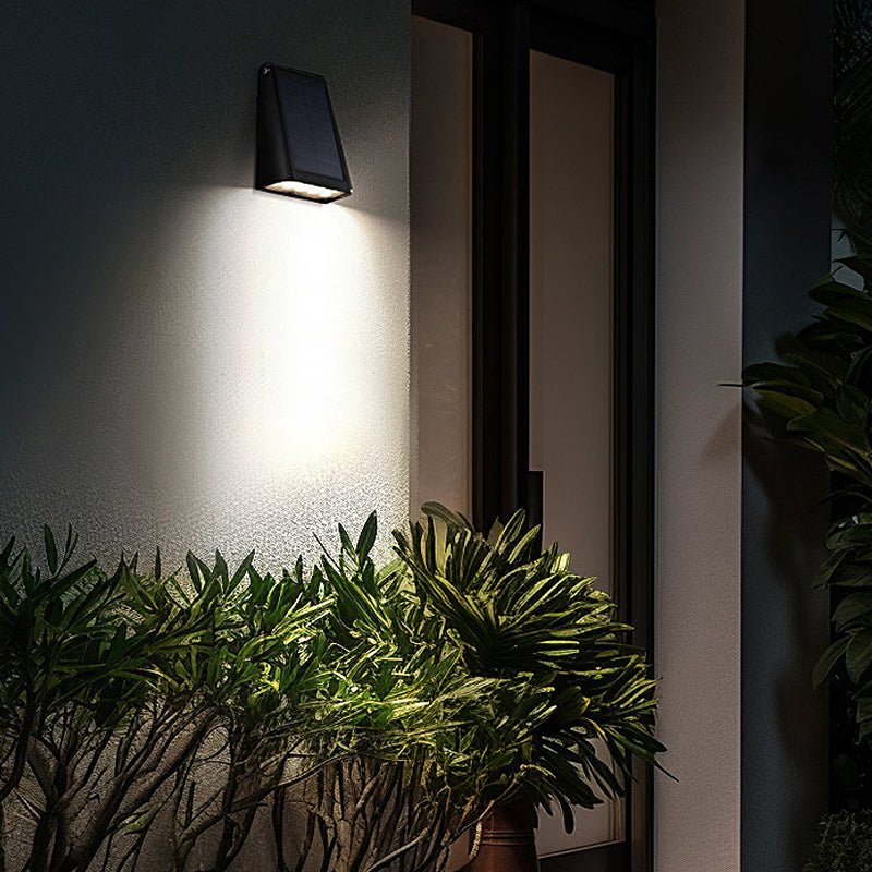 Adjustable Solar LED Outdoor Wall Light - Modern Black Waterproof