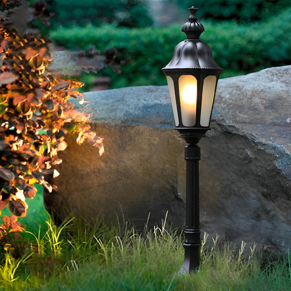 Black Aluminum Outdoor Pathway Lamp Post with Glass Shade