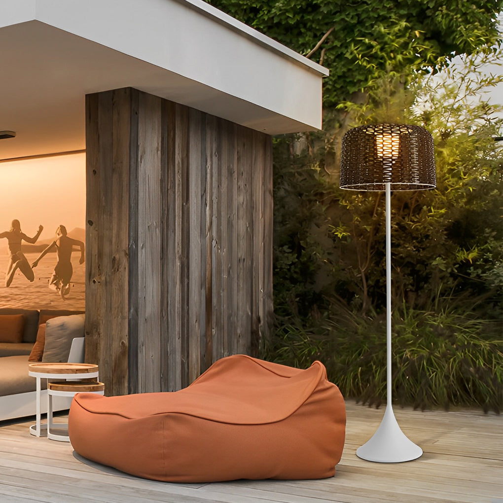 Modern Mesh Solar Outdoor Floor Lamp - Stainless Steel