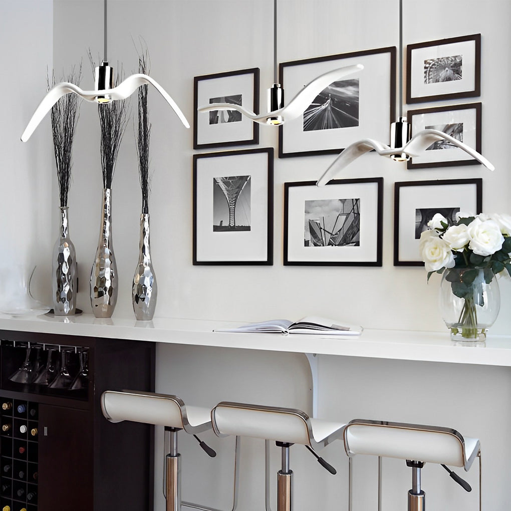 Seagull Wing LED Pendant Light – Modern Sculptural Ceiling Lamp