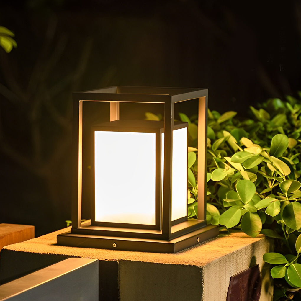 Modern Solar Fence Post Light - Stainless Steel Outdoor Pillar Lamp