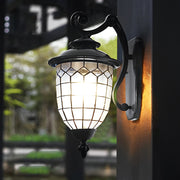 Minimalist Outdoor Wall Light - Die-Cast Aluminum & Glass