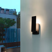 Modern Aluminum LED Outdoor Wall Light - Waterproof Black Sconce