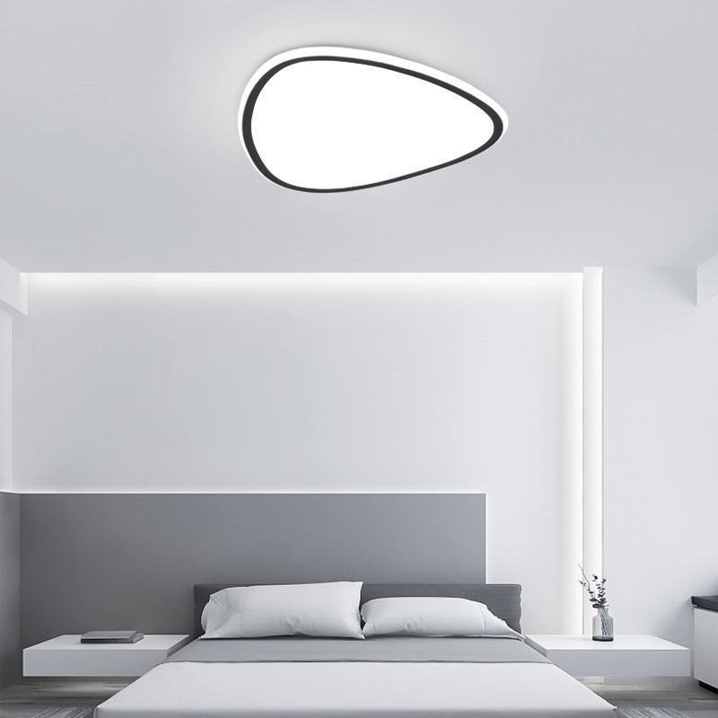 Geometric Reuleaux Triangle Flush Mount Light with Remote Control