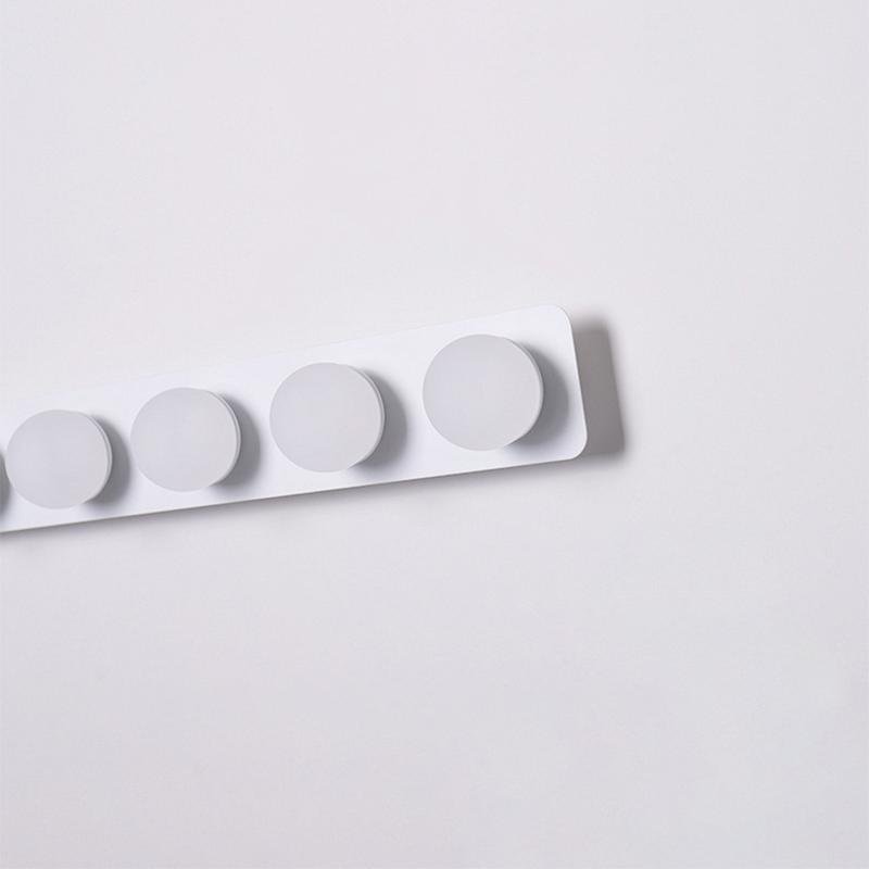 5-Head Adjustable Spherical Wall Sconce - Modern Spotlight