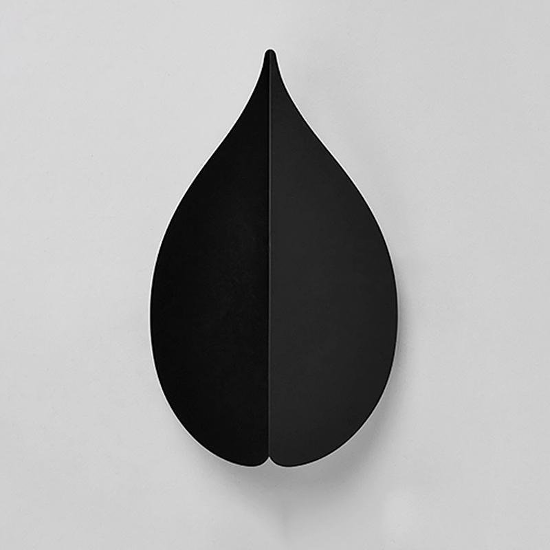 Modern Leaf Shaped Wall Sconce – Acrylic & Metal LED Light