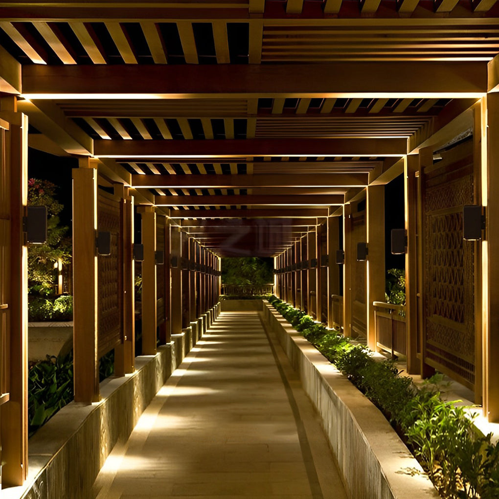 Modern Up Down LED Outdoor Wall Light Waterproof Aluminum