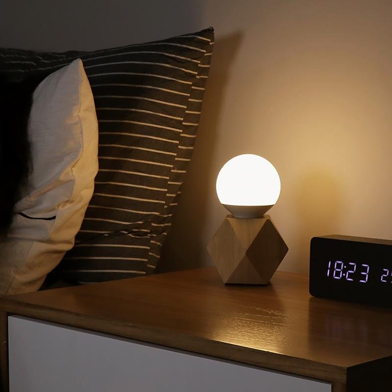 Geometric Wooden Base Touch Table Lamp with USB Charging Port