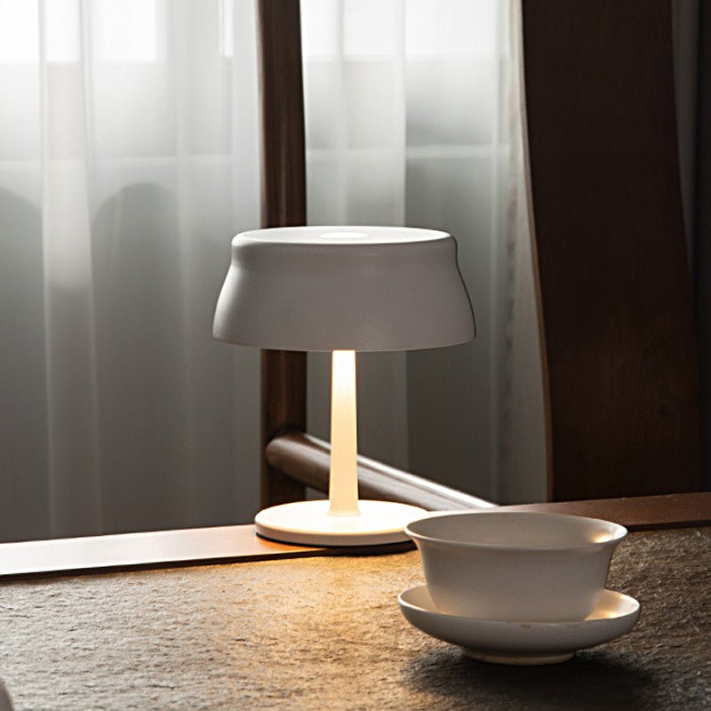 Modern Aluminum Cordless LED Table Lamp with Touch Control