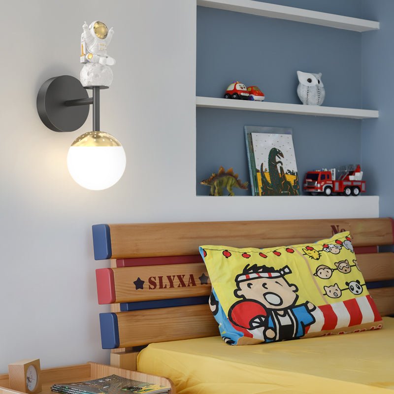 Astronaut Modern Wall Sconce with 3-Step Dimming LED