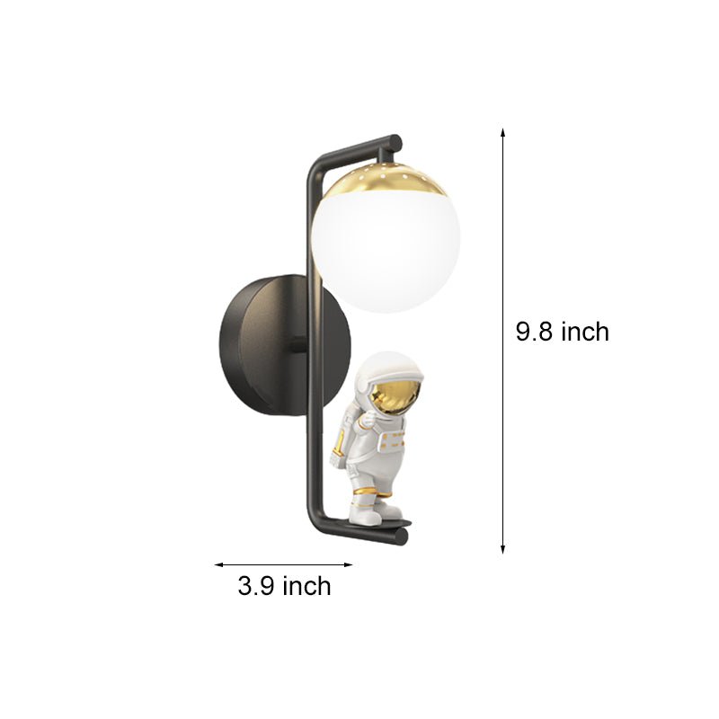 Modern Astronaut LED Wall Light with 3-Step Dimming