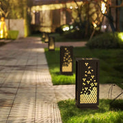 Carved Floral Garden Light – Resin & Steel Outdoor Landscape Lamp