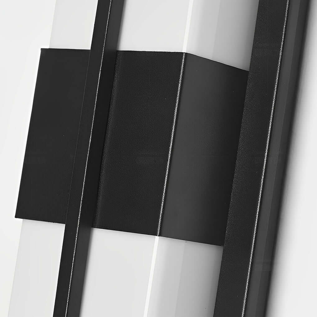 Modern Rectangular LED Outdoor Wall Lamp in Black