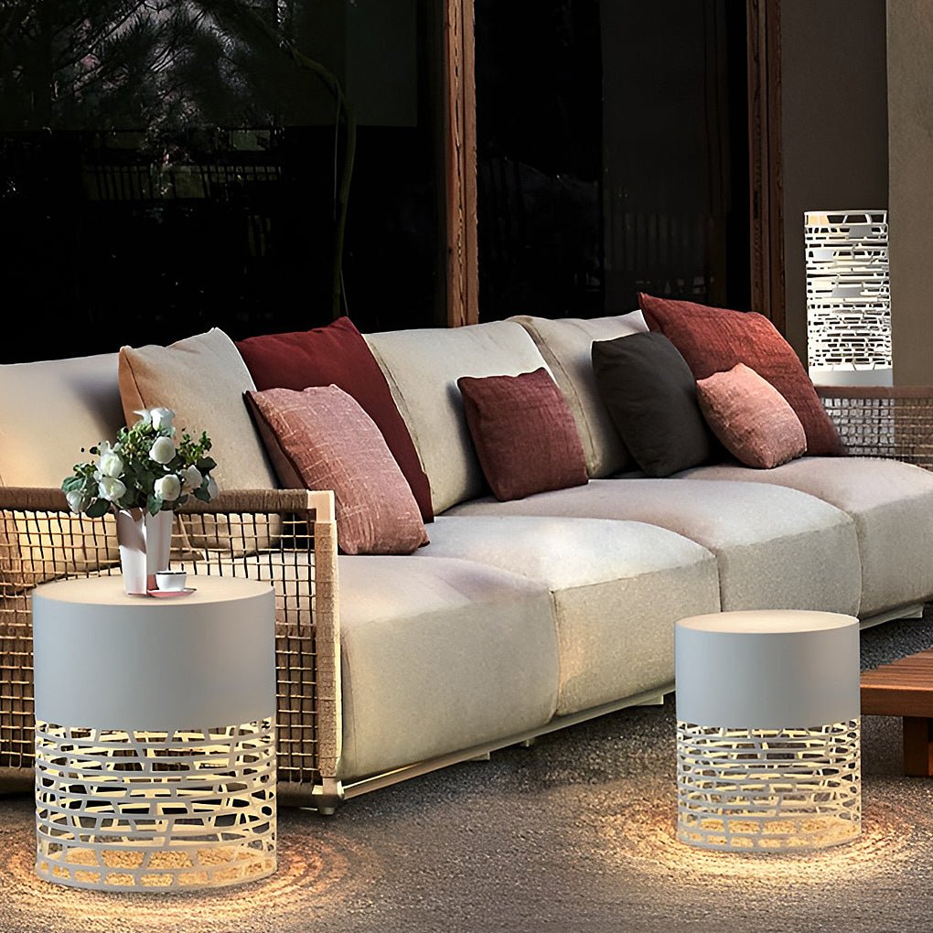 Hollow Mesh LED Cylinder Light Freestanding Outdoor Garden Lamp