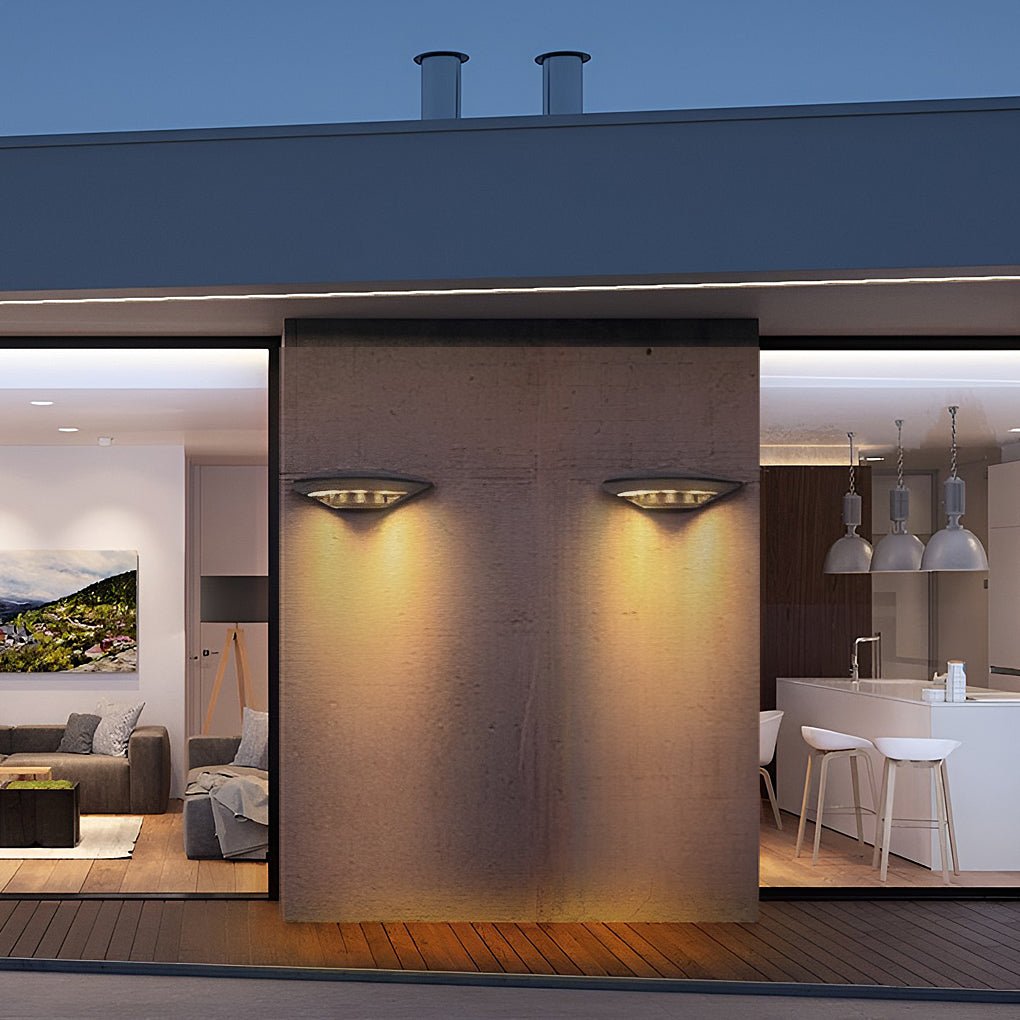 Modern LED Outdoor Wall Light | Industrial Aluminum Design