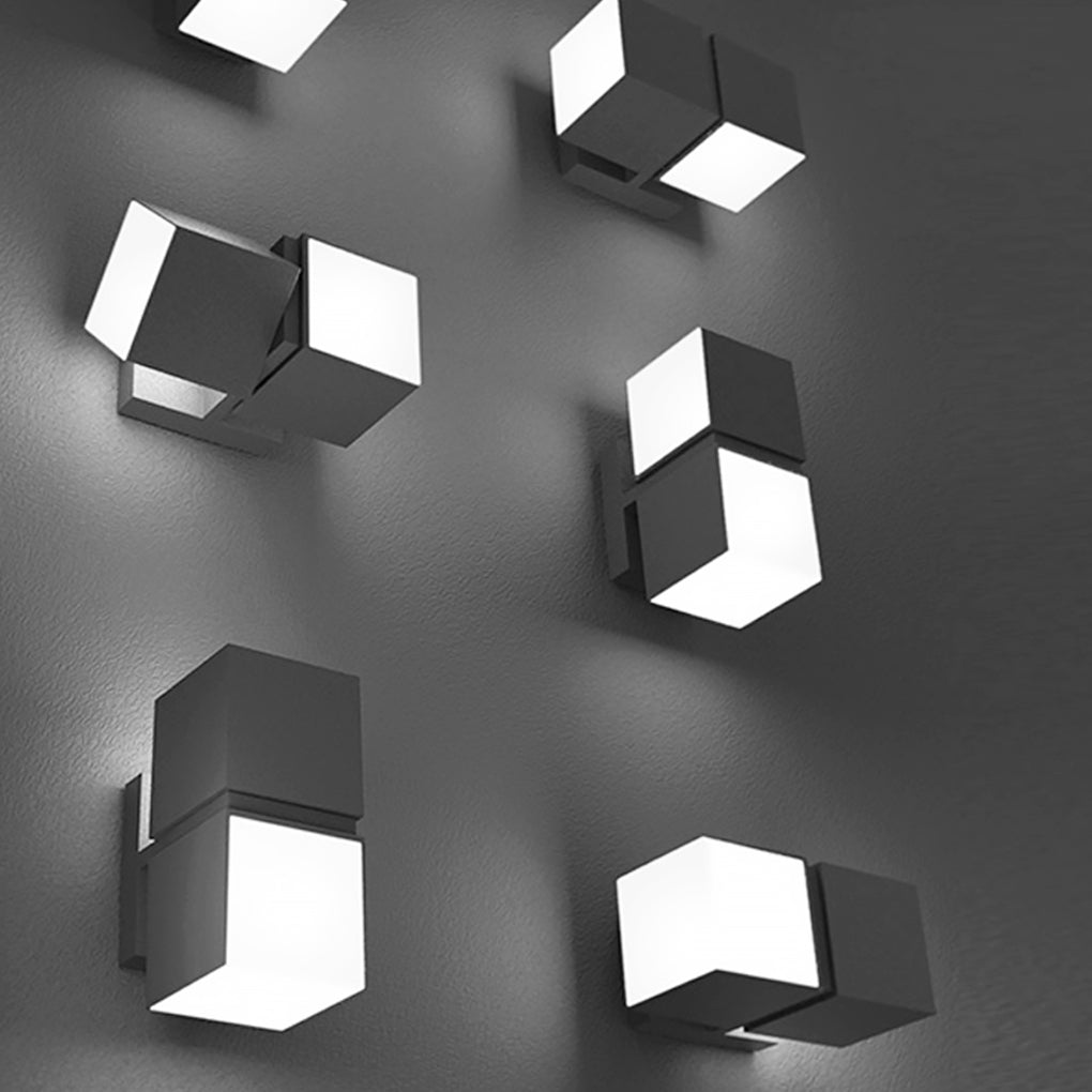 Modern Outdoor LED Wall Light – Waterproof Black Aluminum Sconce