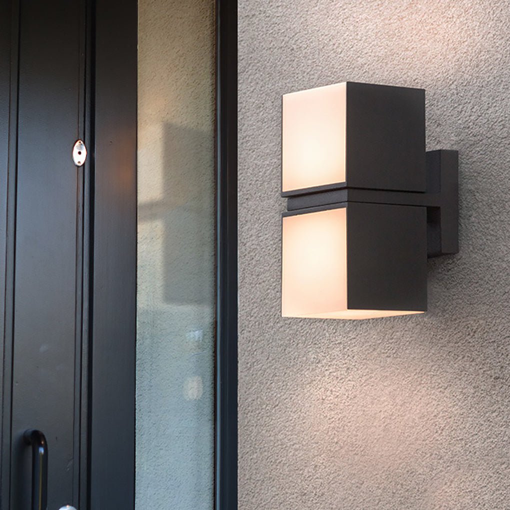 Modern Outdoor LED Wall Light – Waterproof Black Aluminum Sconce