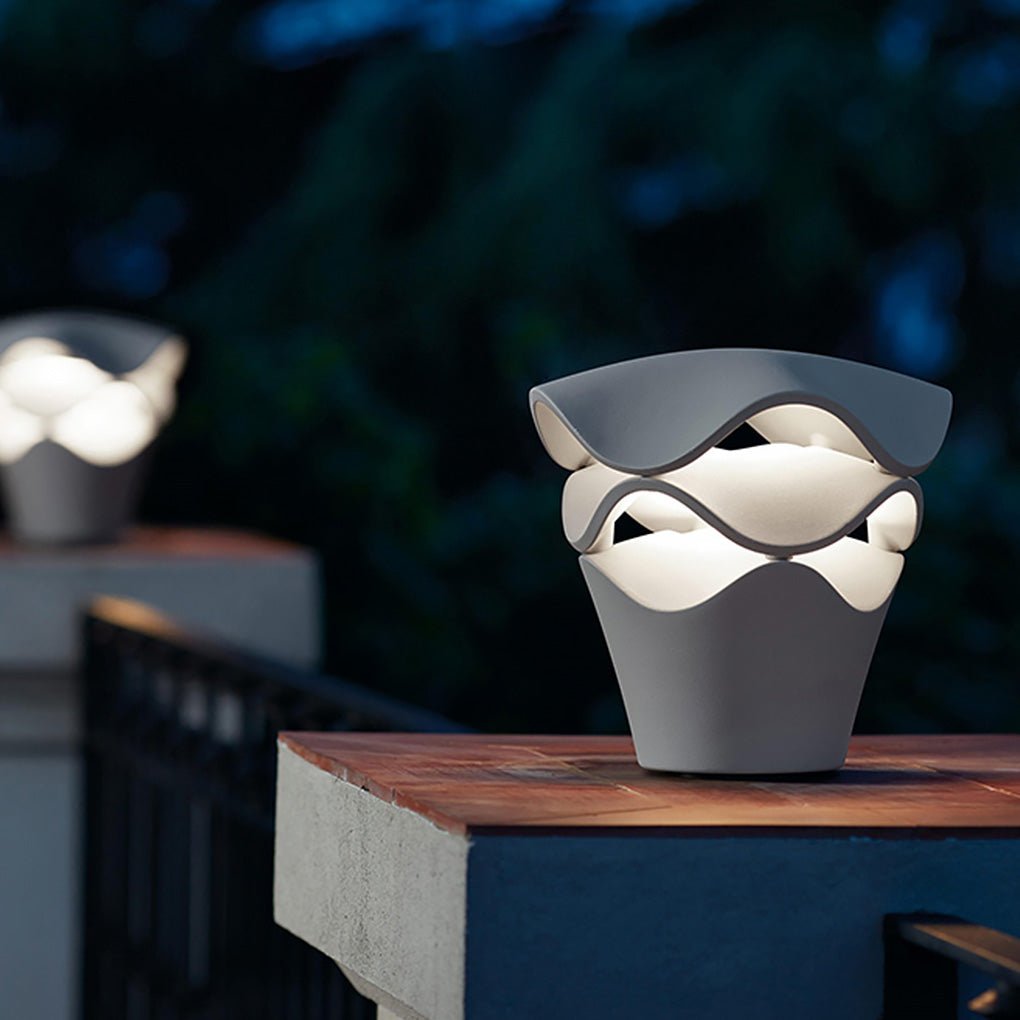 Layered Floral Design Outdoor LED Landscape Light | Die-Cast Aluminum