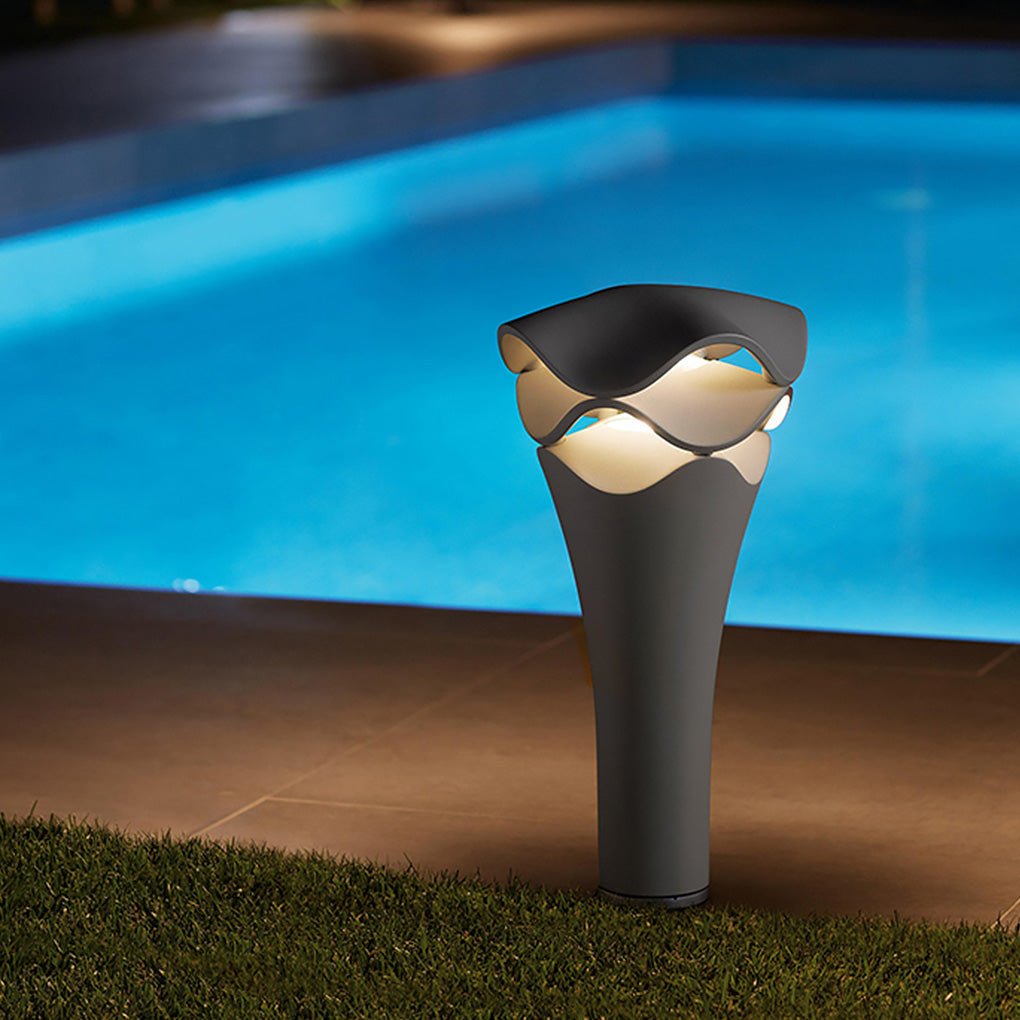 Layered Floral Design Outdoor LED Landscape Light | Die-Cast Aluminum