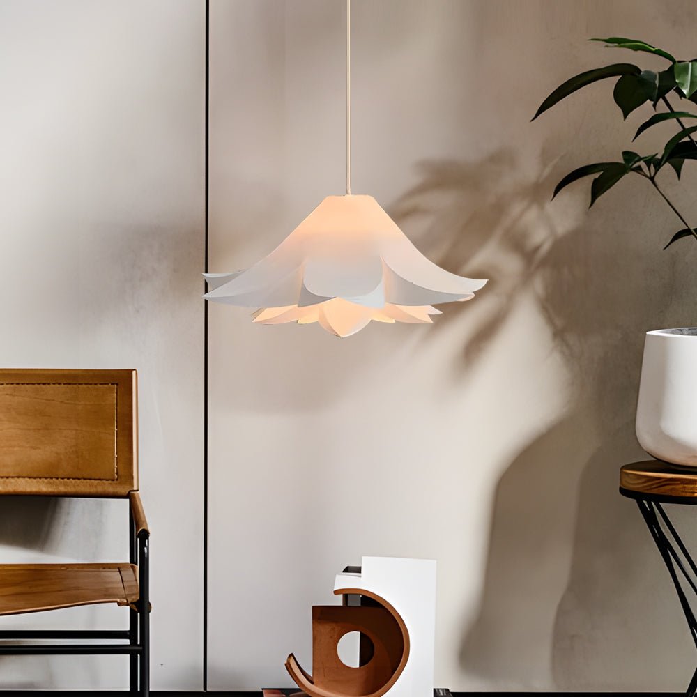 White Petal Pendant Light with 3-Step Dimming - Modern Nordic