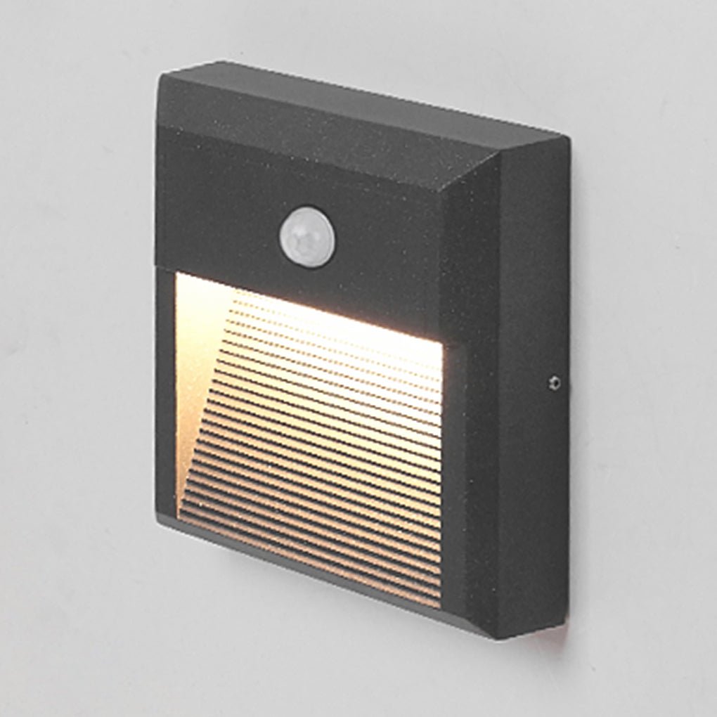 Motion Sensor LED Step Light – Aluminum & Glass Outdoor Wall Light