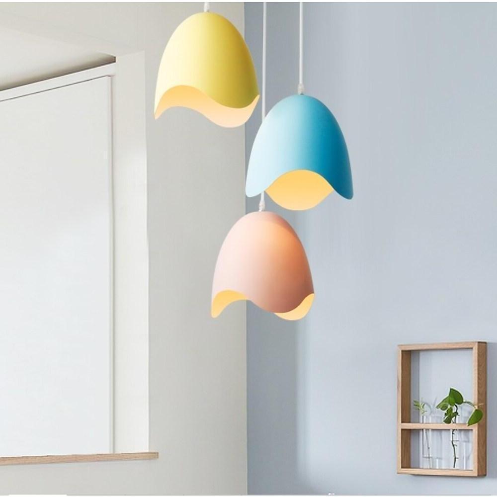 3-Light Half Eggshell Metal Pendant Light Modern Island Lighting