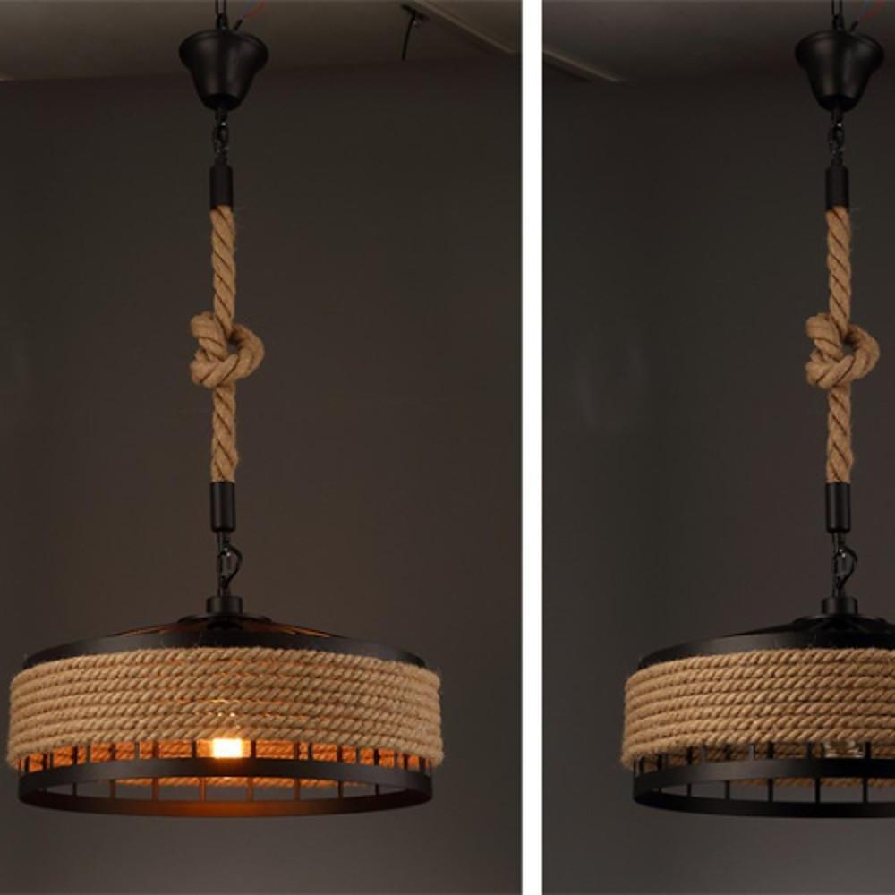 Circular Rope-Wrapped Pendant Light – Rustic Industrial Chandelier