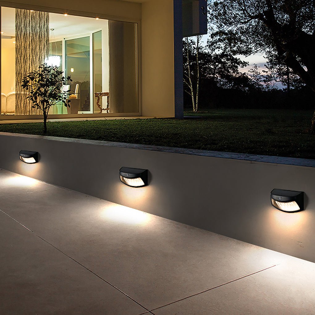Solar Motion Sensor Outdoor Wall Light with Intelligent Control