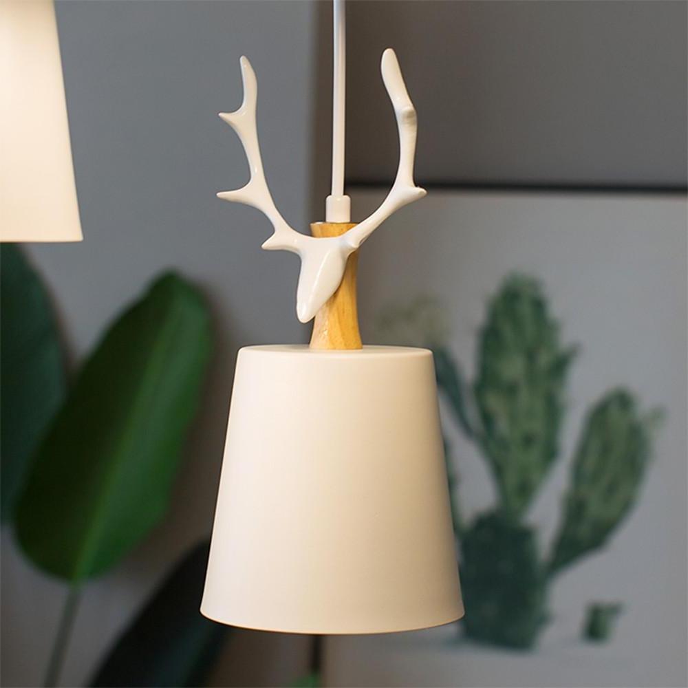 3-Light Antler Metal Pendant Chandelier - Industrial Farmhouse Style