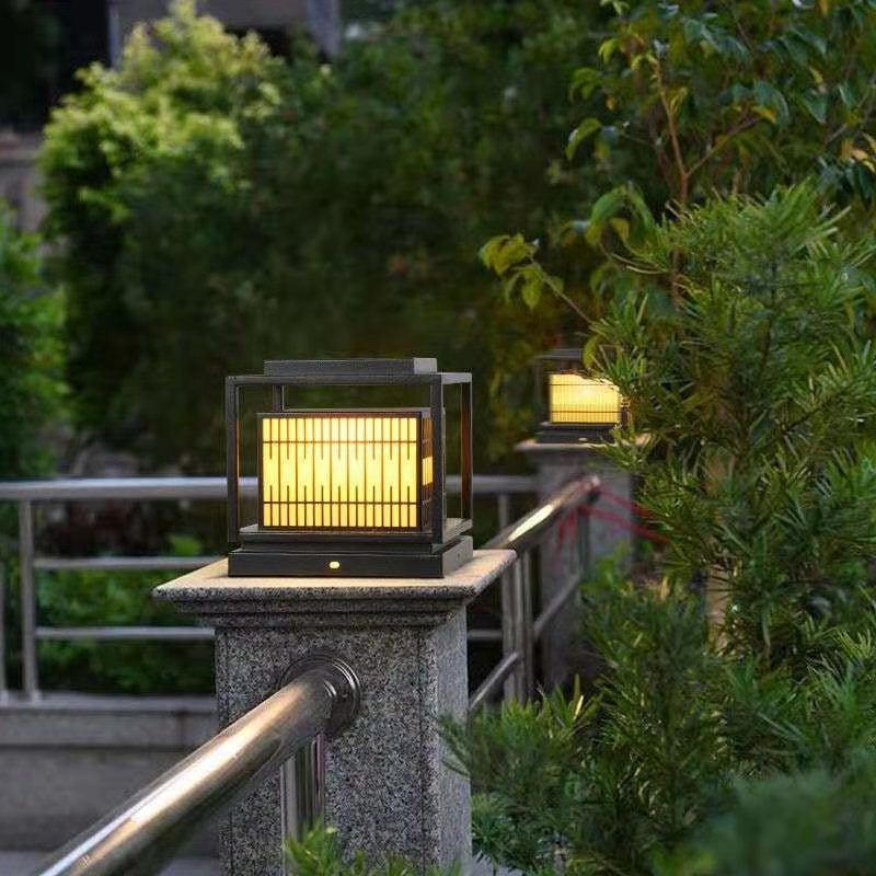 Modern Geometric Solar Post Light Outdoor Waterproof LED Lamp