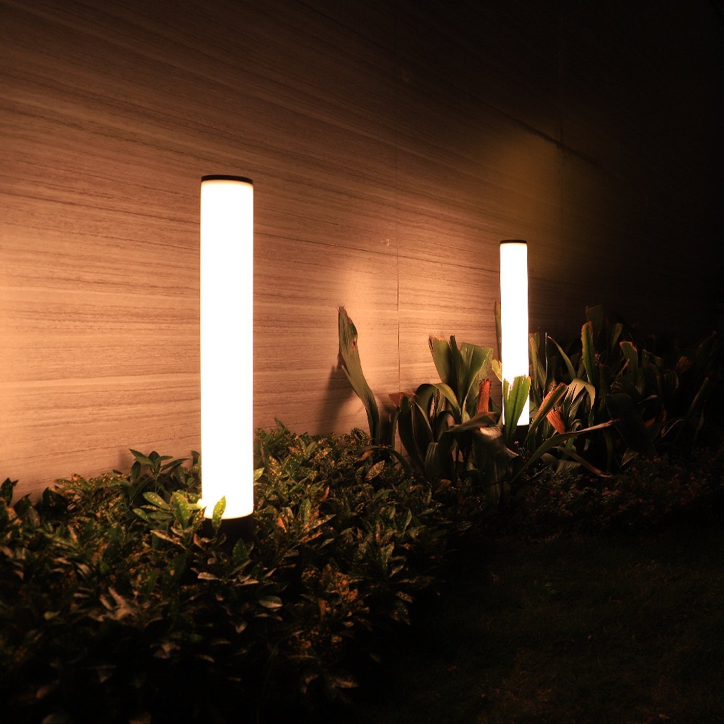 Slender Cylindrical LED Bollard Light for Pathway & Garden Outdoor