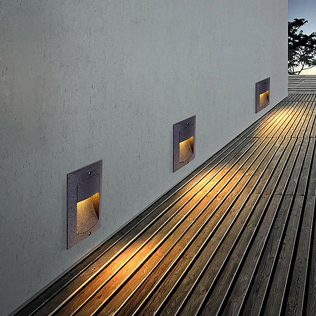 Rectangle LED Recessed Outdoor Step Light - Modern Black Aluminum