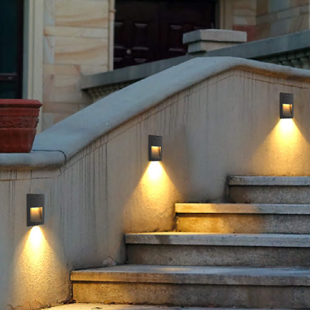 Rectangle LED Recessed Outdoor Step Light - Modern Black Aluminum