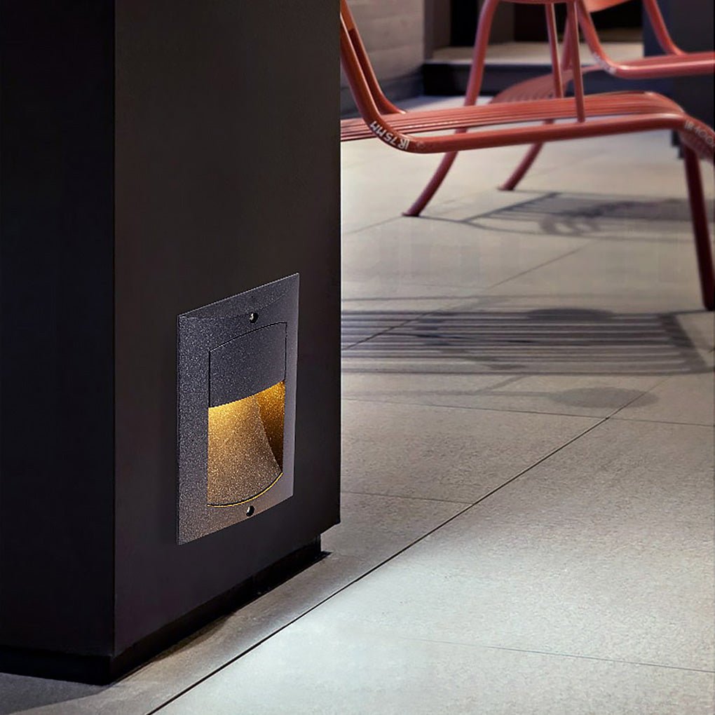 Rectangle LED Recessed Outdoor Step Light - Modern Black Aluminum