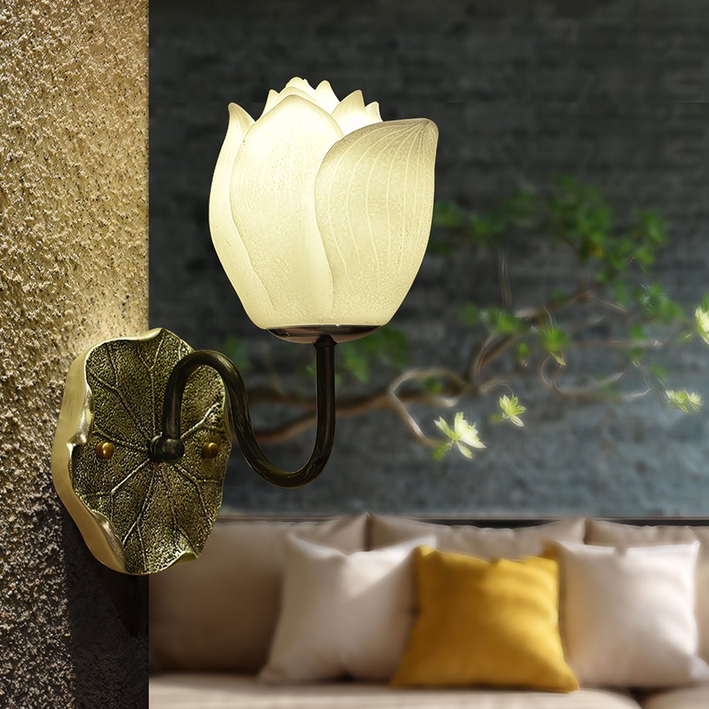 Lotus Flower Resin Modern Wall Light with 3-Step Dimming
