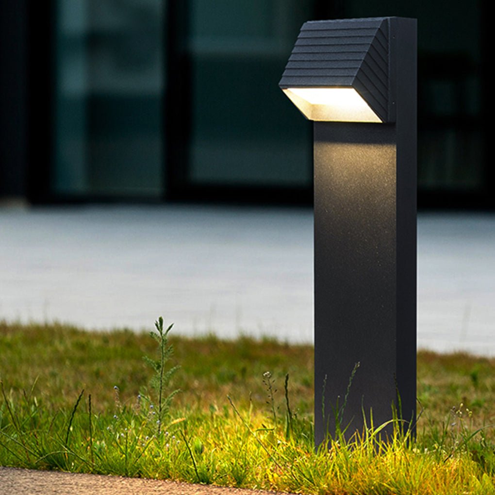 Black LED Lawn Light Minimalist Waterproof Outdoor Lighting