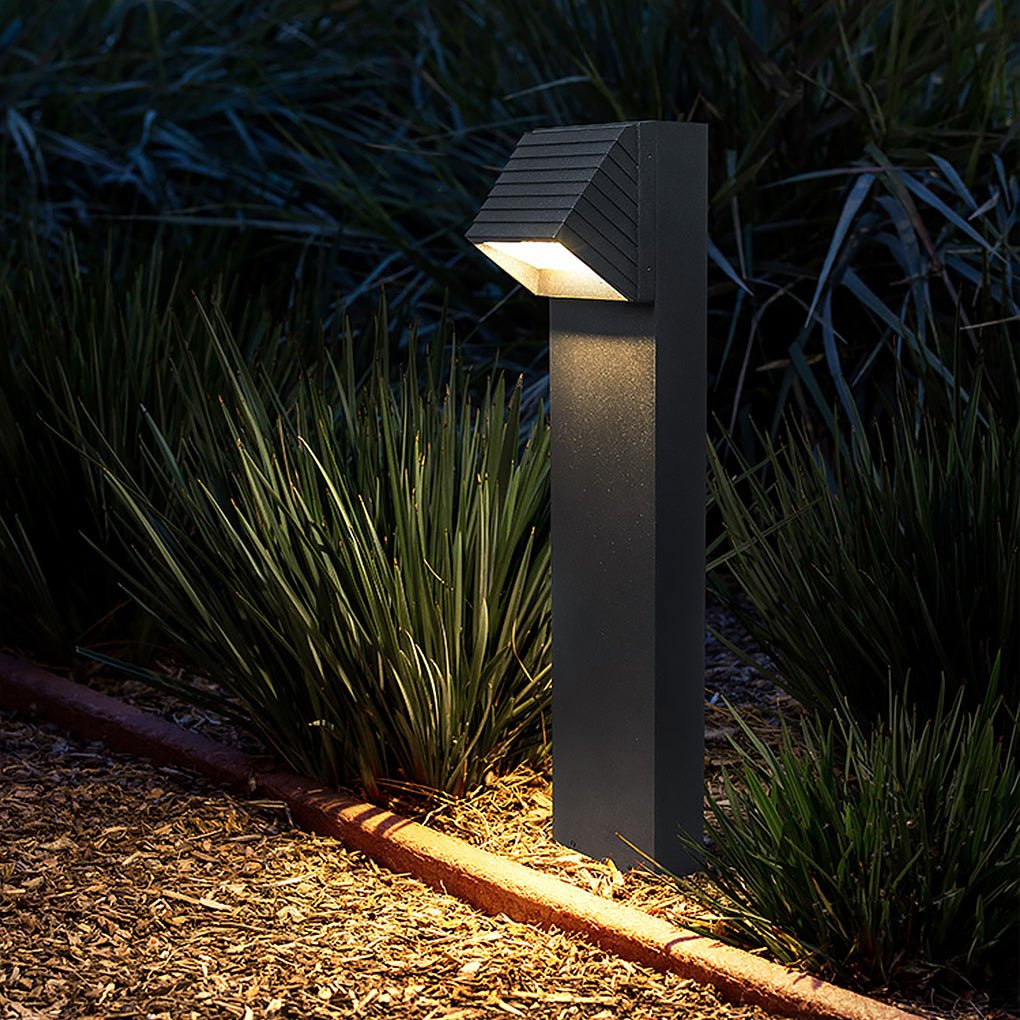 Black LED Lawn Light Minimalist Waterproof Outdoor Lighting